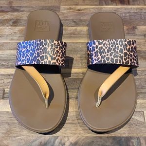 Reef leopard print cushion Sol slides